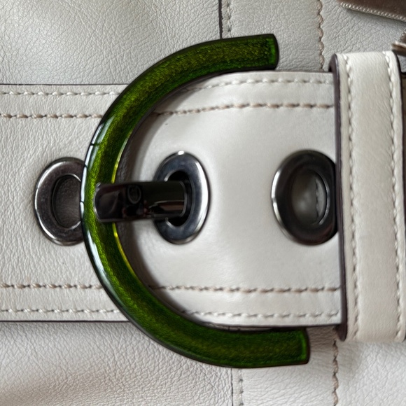 GUC - Coach Soho Kisslock Frame Satchel Handbag - 8A12 - Picture 2 of 16